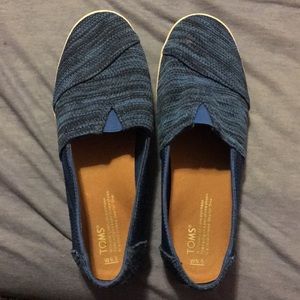 Toms Shoes